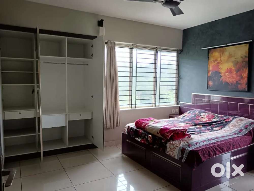 3 BEDROOM FURNISHED FLAT FOR RENT @ KANNUR TOWN