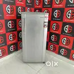 5star croma fridge available in good condition with warranty+ shipping