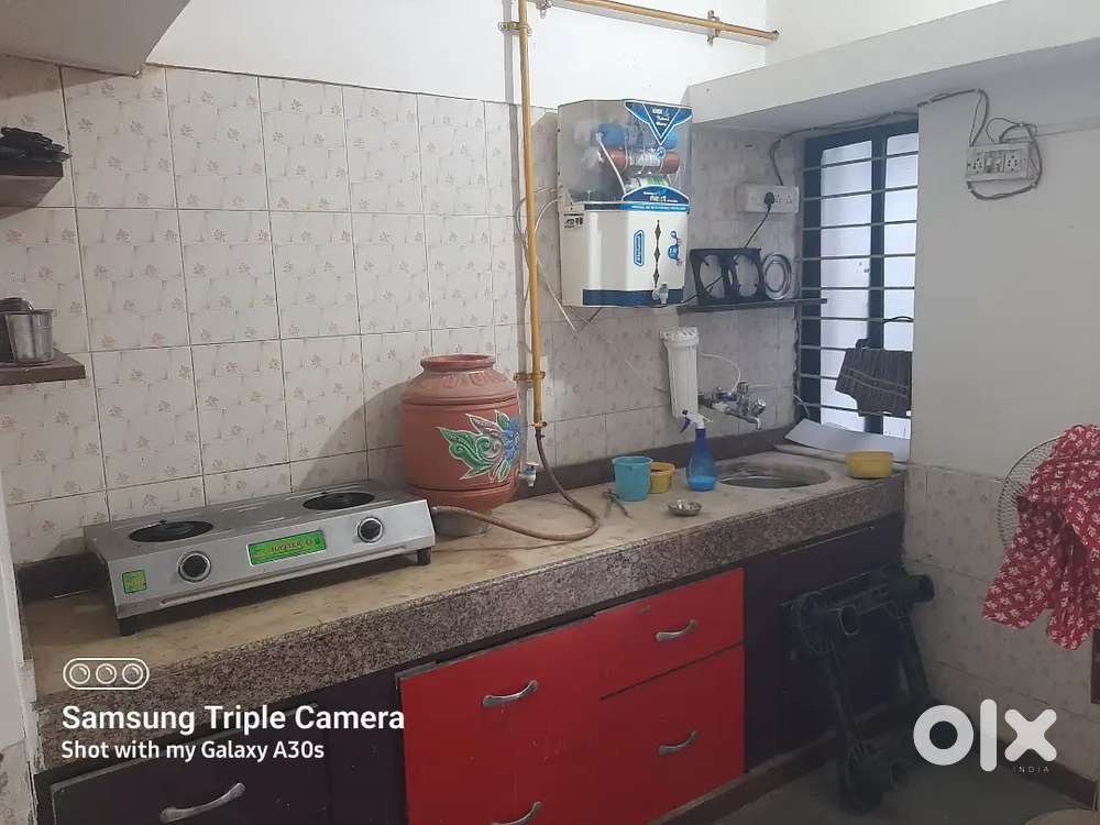 2BHK Row house For Rent bachelors