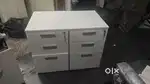 Refurbished Pedestal box available in best price