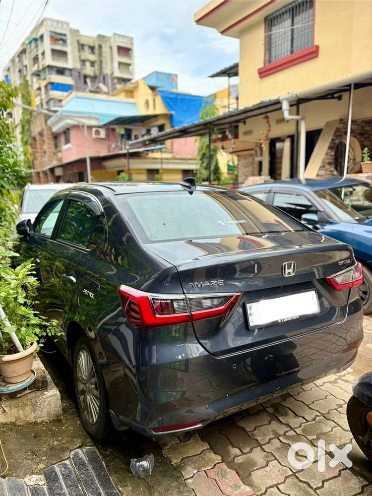 Honda Amaze 3rd Gen 2025 Petrol 8000 Km Driven