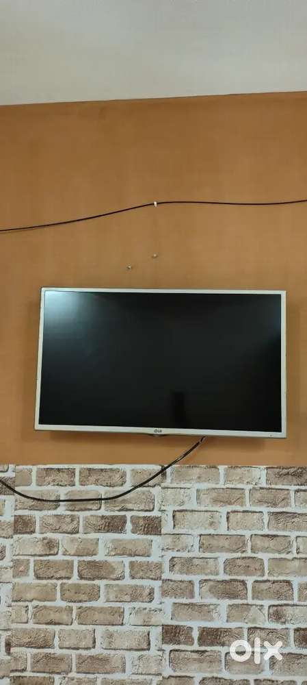 Lg tv , 32 inch