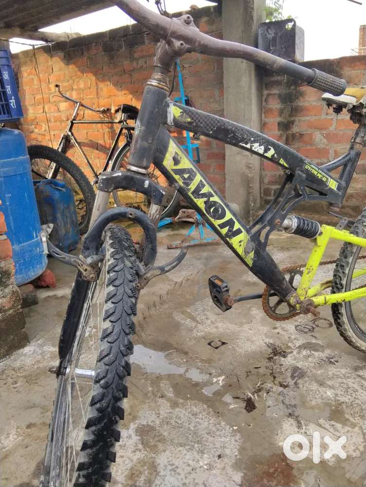 Avon cycle dual suspension with t break with single speed