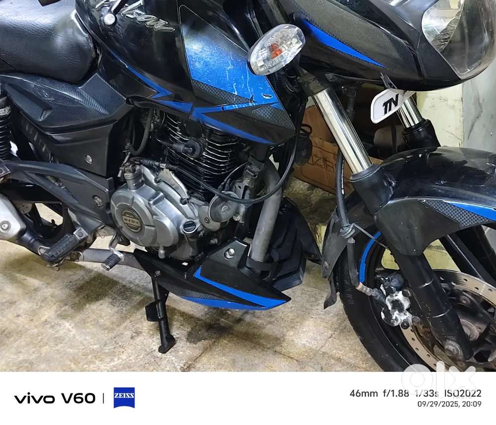 Bajaj pulser 150cc 2Disk 7900 initial at