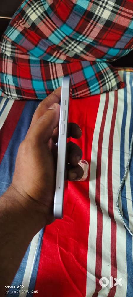 iPhone 14 not a single scratch