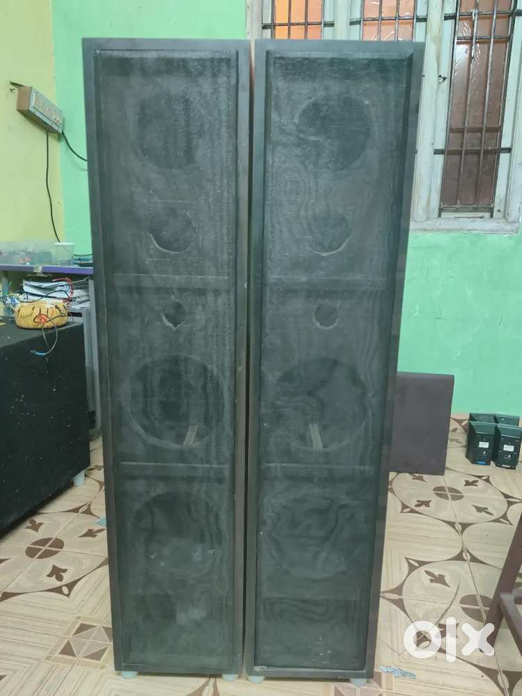 Tower box 2.1 (T line tuned) speaker and subwoofer box