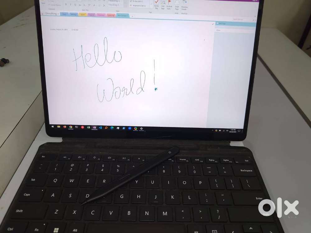 Surface Pro 8 1TB (with pen and keyboard)