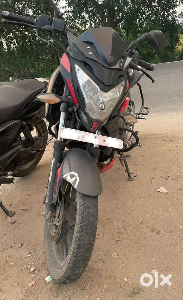 Pulsar ns 160