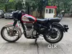 Royal Enfield Classic chrome Red 2023