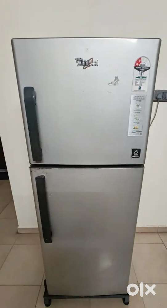 Working Perfectly! Whirlpool Double Door Fridge for Sale (Moving)