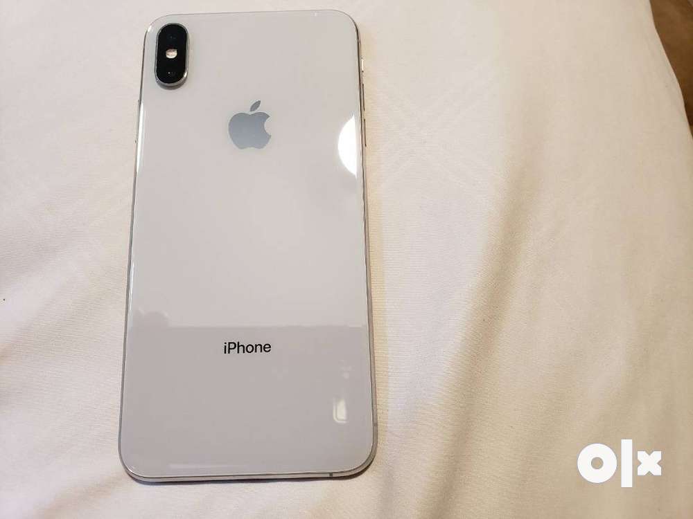 Apple iPhone XS Max 256GB Silver Edition with Bill Charger for 21500