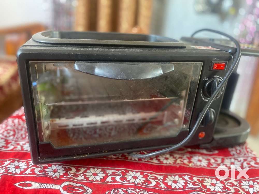 3-in-1 Oven Toaster Grill (OTG) – Less Used