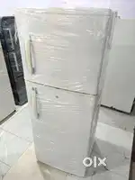 Id457 lg double door fridge white colour with stabilizer