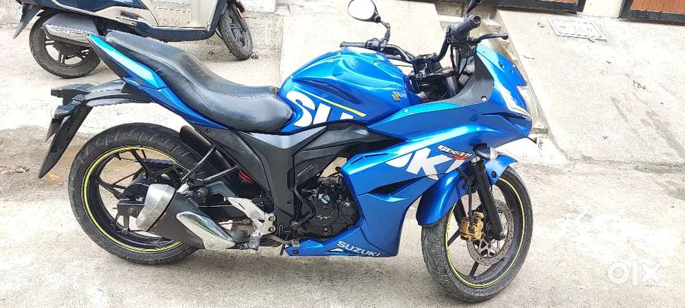 Suzuki Gixxer SF 2015 – Single Owner – 43,000 km – Great Condition!