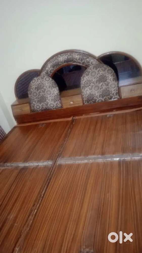 Double bed and almirah