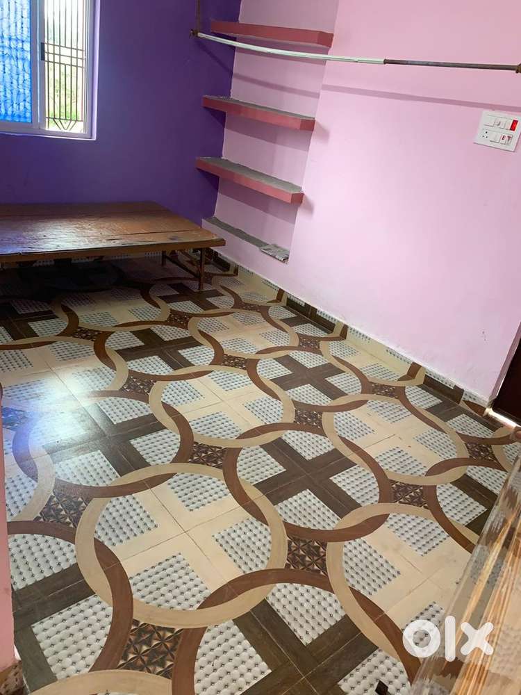 Flat available for rent