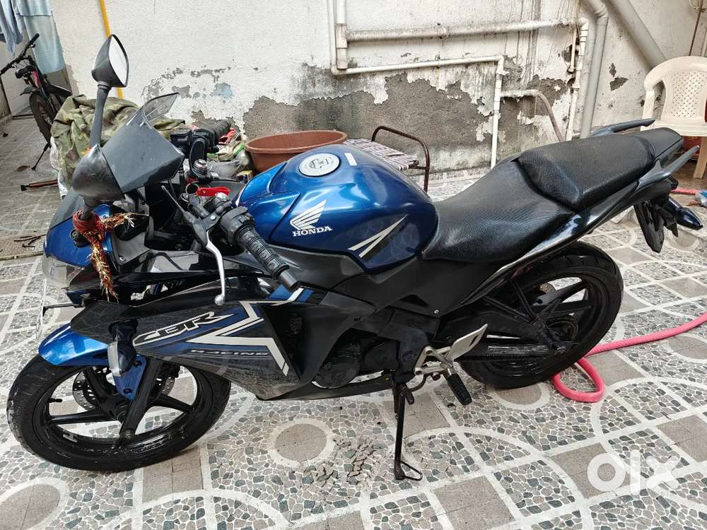 CBR 150R 2016 model