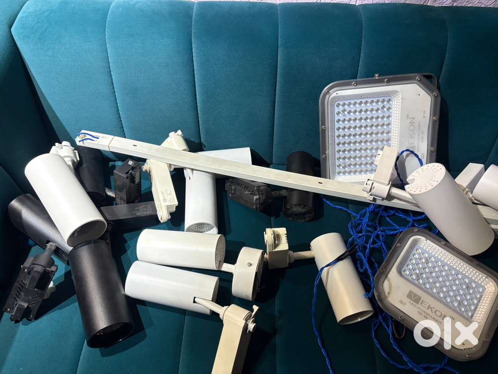 Travk lights wall lights