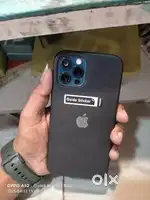 iPhone 12 pro___ 256 battery __77