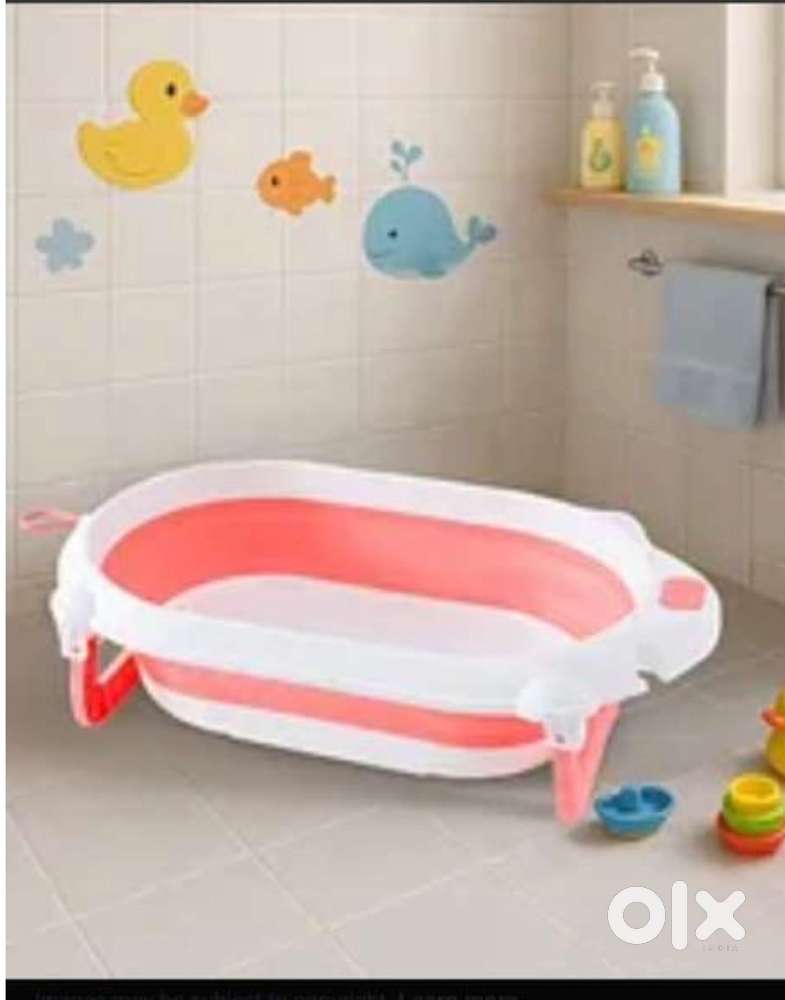 Babyhug Bath tub for Sale