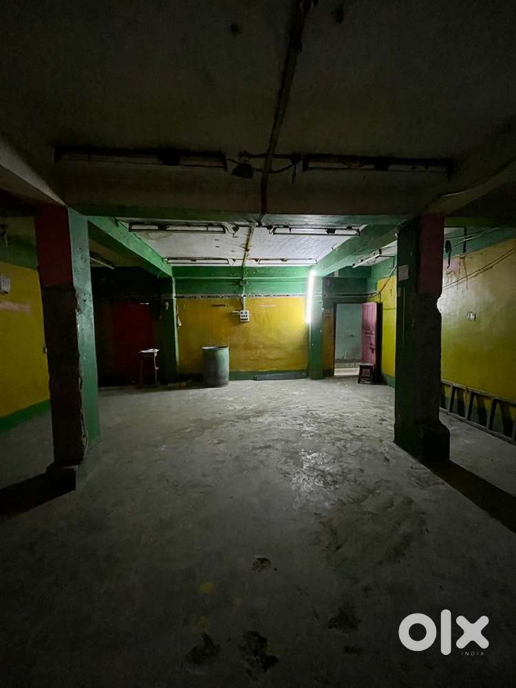 Commercial + Residential use ,24/7 water supply , 2nd floor no lift