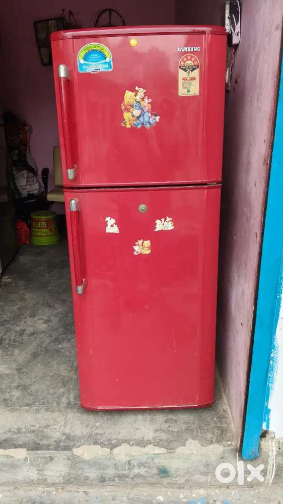 Second hand fridge sale and rented