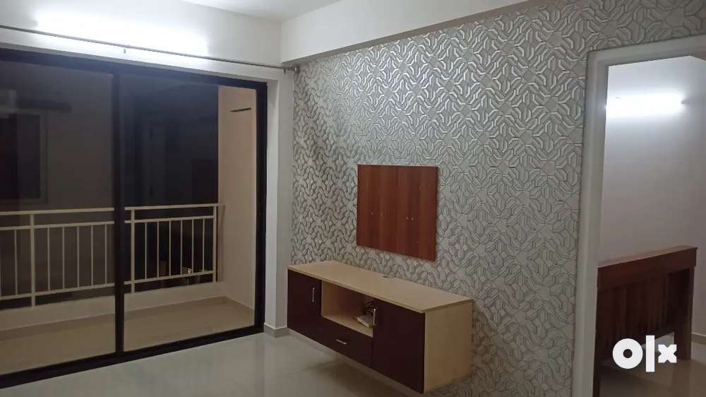 2 BHK semi furnished flat for sale at urva near scatte City