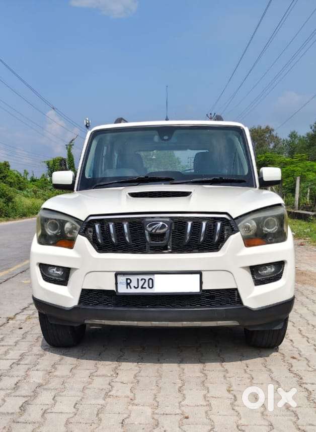 Mahindra Scorpio S10, 2014, Diesel