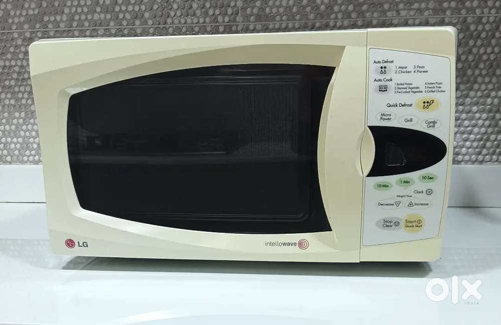 LG Intellowave Convection Microwave Oven