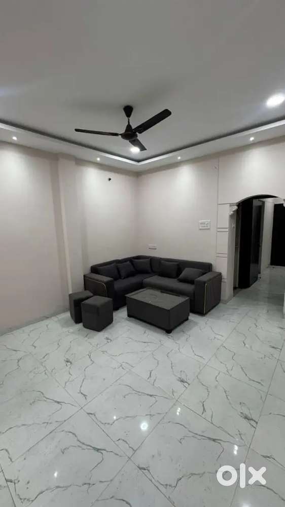 Fully Furnished 2Bhk Flat Near Scheme No 114 Vijay Nagar Square