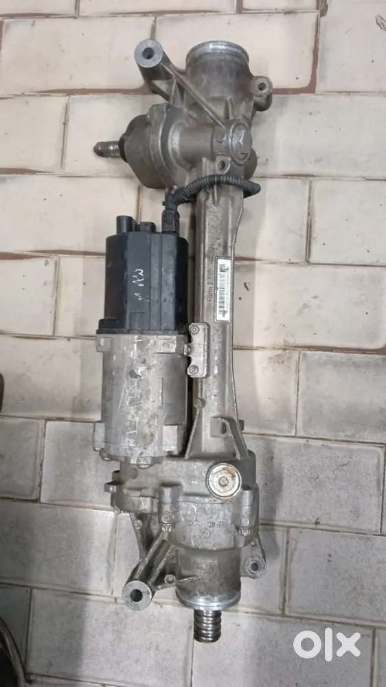 Mercedes W205 C200 C260 C300 (2013–2020) C‑Class W207, steering rack