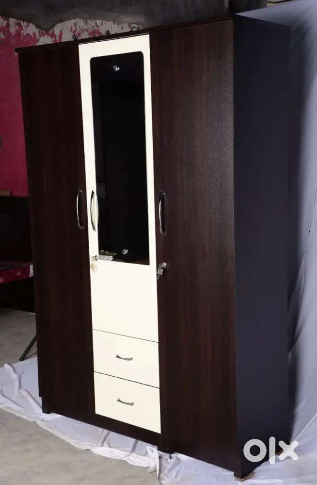 SALE SALE SALE WARDROBE AND BED DIRECT FROM FACTORY!!!