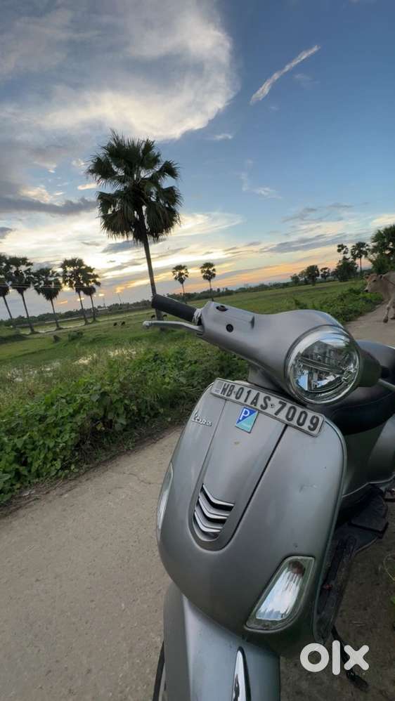 Vespa VXL 125
