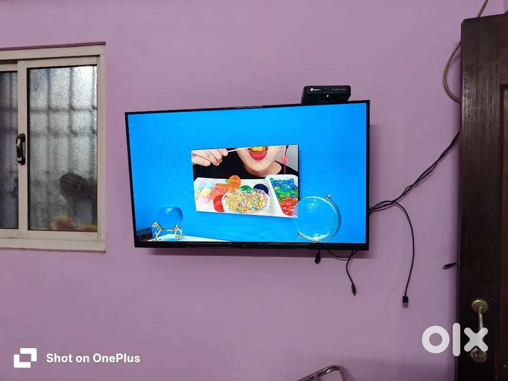 LG LED Model 32LQ643BPTA