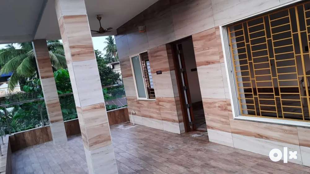 2 Storied house 8 min walking distance from Halisahar Station