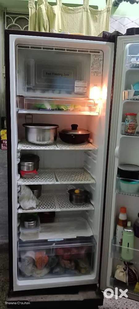 Lg refrigerator