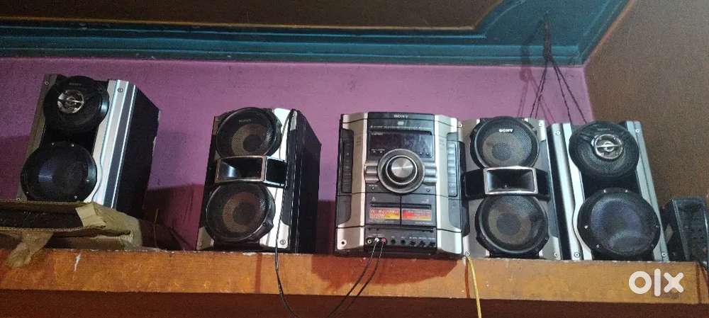 Sony 6,1 setam     17000  price