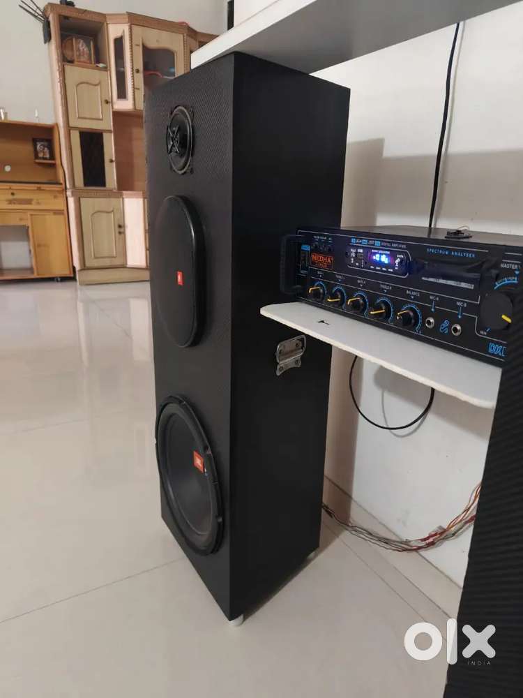 Speakers with JBL woofer system