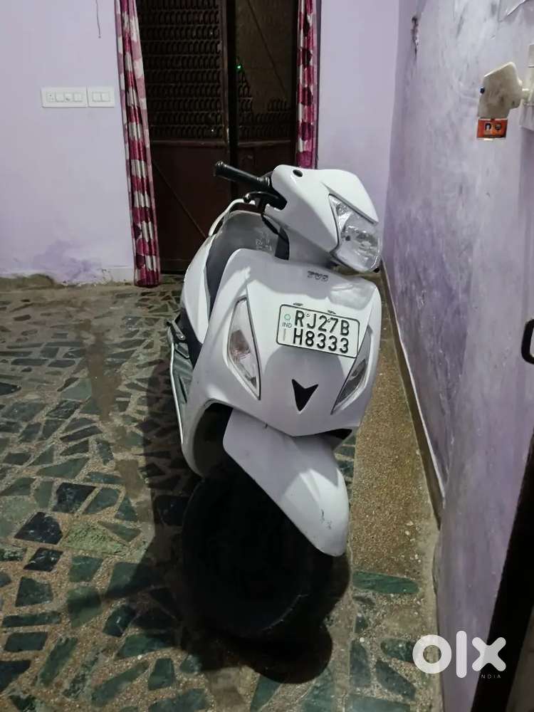 A very good condition scooter