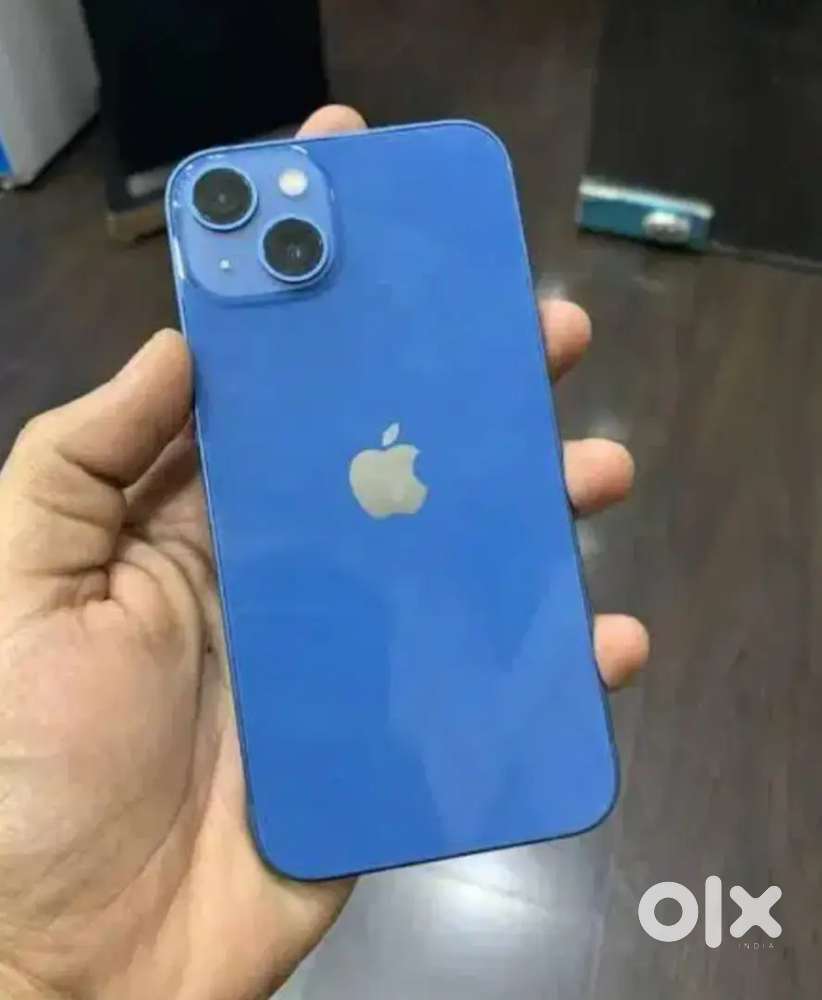 iPhone 13 blue colour