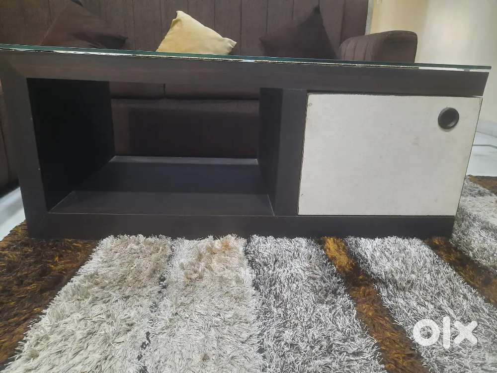 Wooden centre table for hall