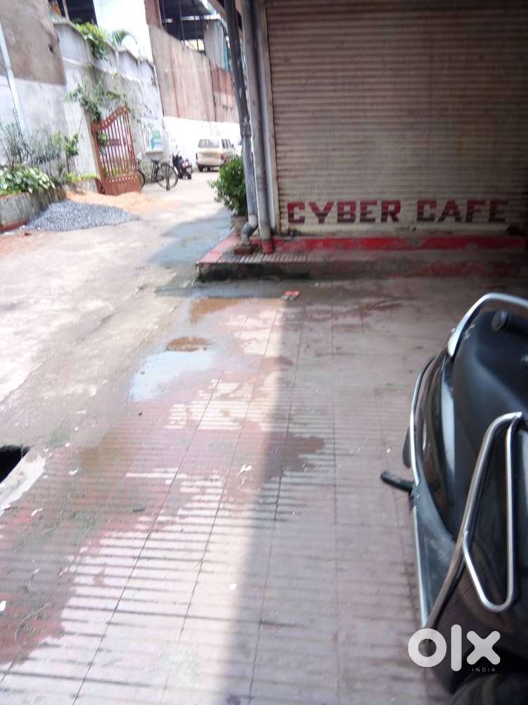 SHOP SALE IN SARKANDA