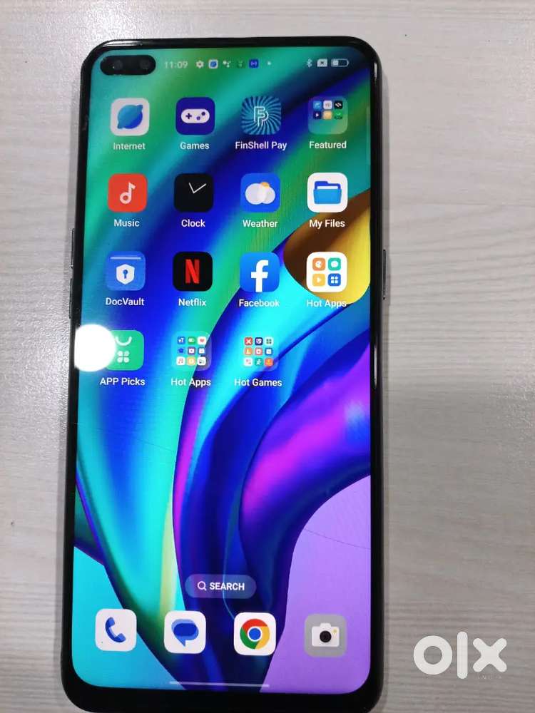 Oppo F17 pro , 8 gb ram , 128 internal