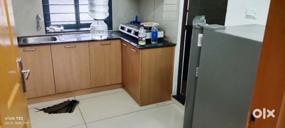 Aluva bank jn:fully furnished new apartment 2bhk ground floor for rent