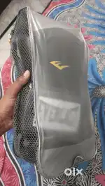 Everlast Boxing Gloves (14 Oz) & Lew India Hand Wraps for Sale