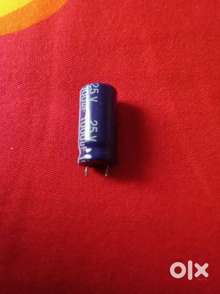 1000uF 25v Capacitor