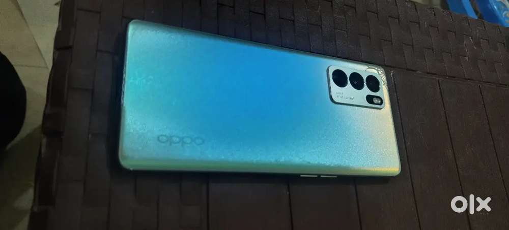 OPPO reno 6 pro