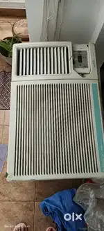 Voltas 2ton window ac very good