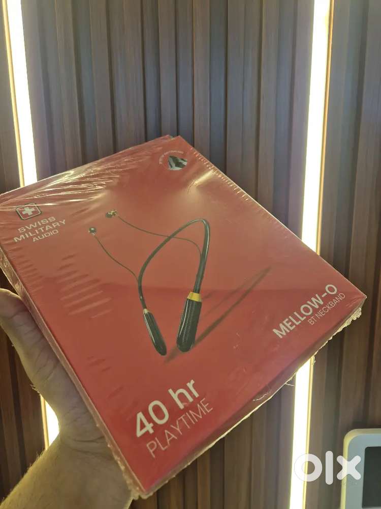 Swiss Military Neckband (Seal Packed)