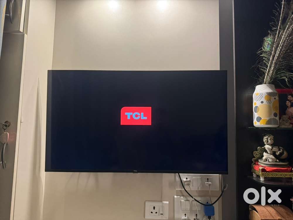 TVL LED 40 inch smart TV